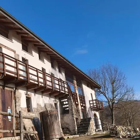 Country By Lepigne World Vakantiehuis Ameno